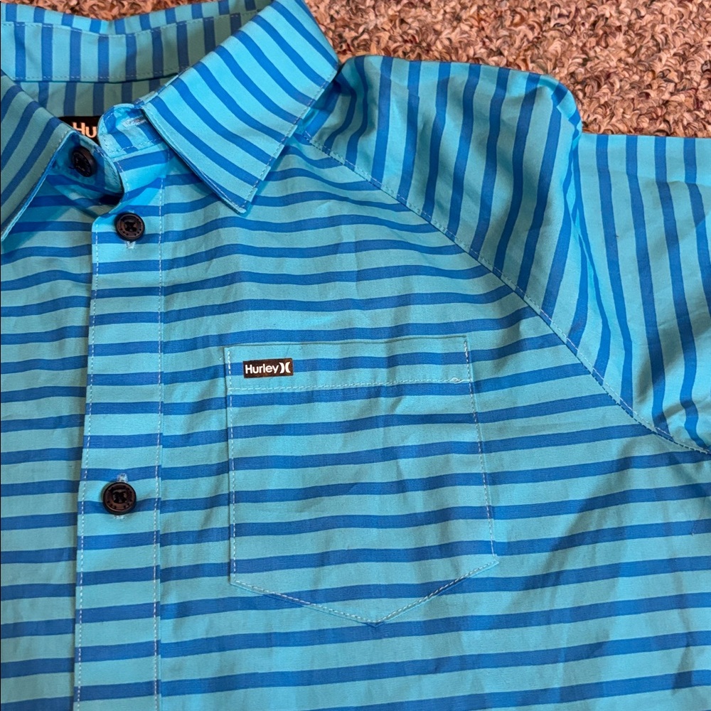 New Hurley Youth Boys Large Stripe Shirt Blue & teal Button-down short sleeve